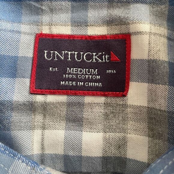 Untuckit Fiano Men’s Button Up Shirt - Picture 3 of 5